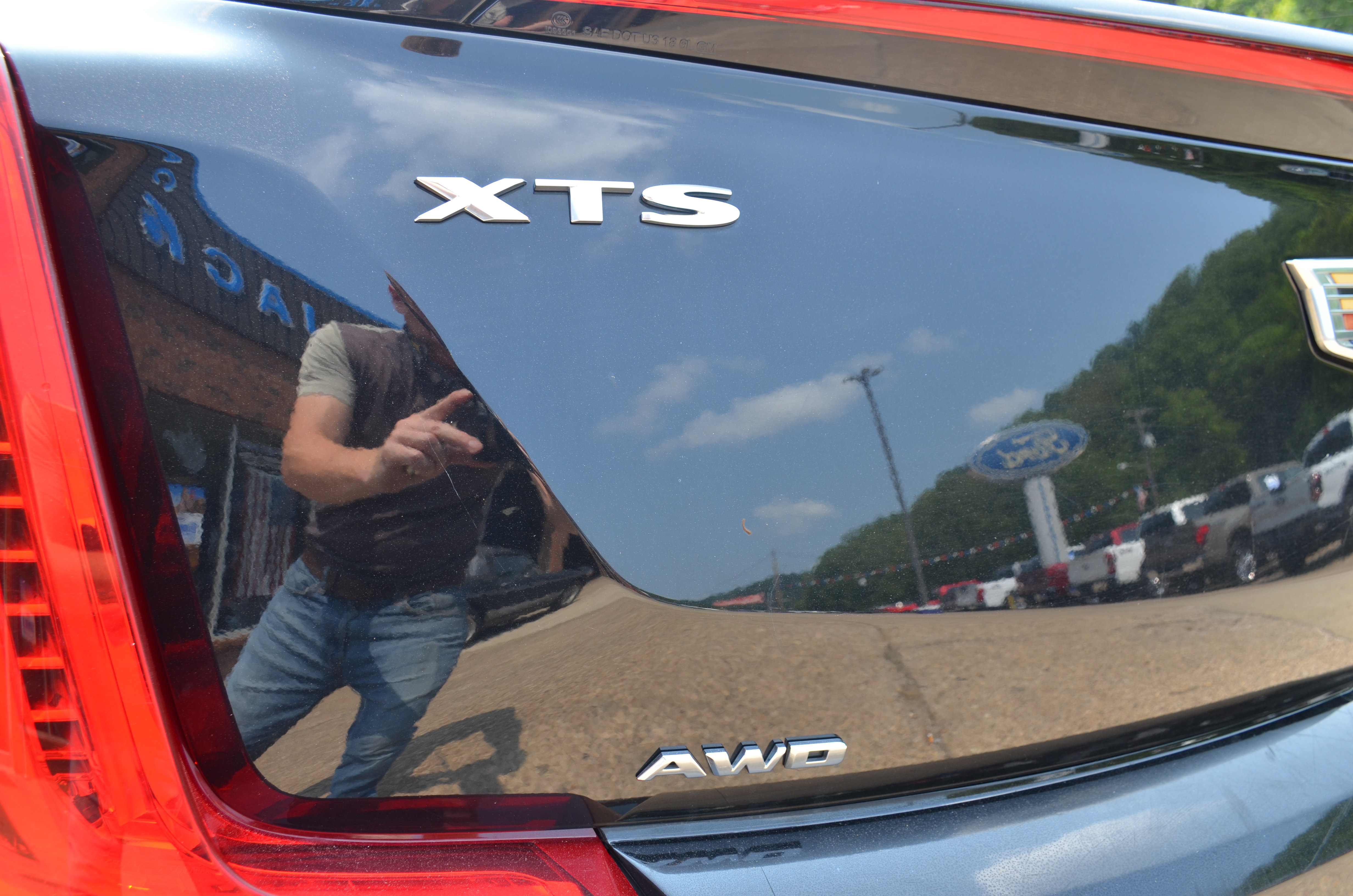 Used 2018 Cadillac XTS Luxury AWD/4WD image 10