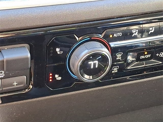 Used 2024 Chevrolet Silverado 1500 LT Trail Boss w/ LT Trail Boss Premium Package image 21