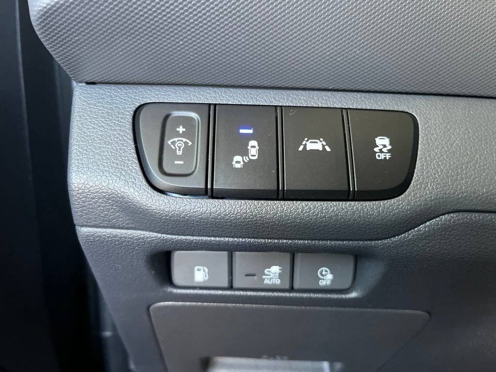 Used 2021 Hyundai Ioniq Limited FWD image 14