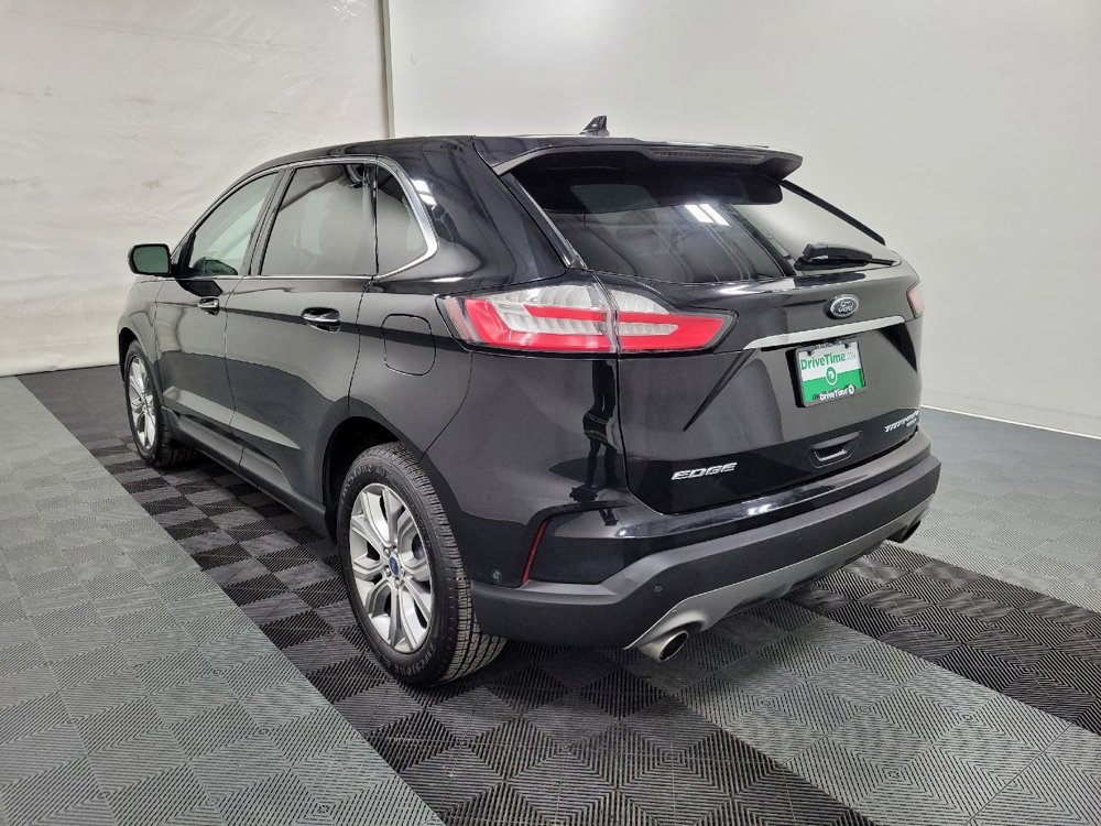 Used 2019 Ford Edge Titanium w/ Equipment Group 301A image 5