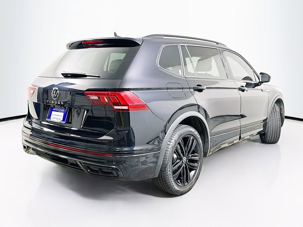 Used 2022 Volkswagen Tiguan SE R-Line FWD image 7
