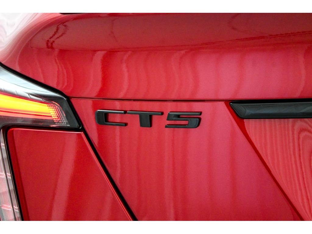 New 2026 Cadillac CT5 V w/ LPO, ONYX Package AWD/4WD image 39