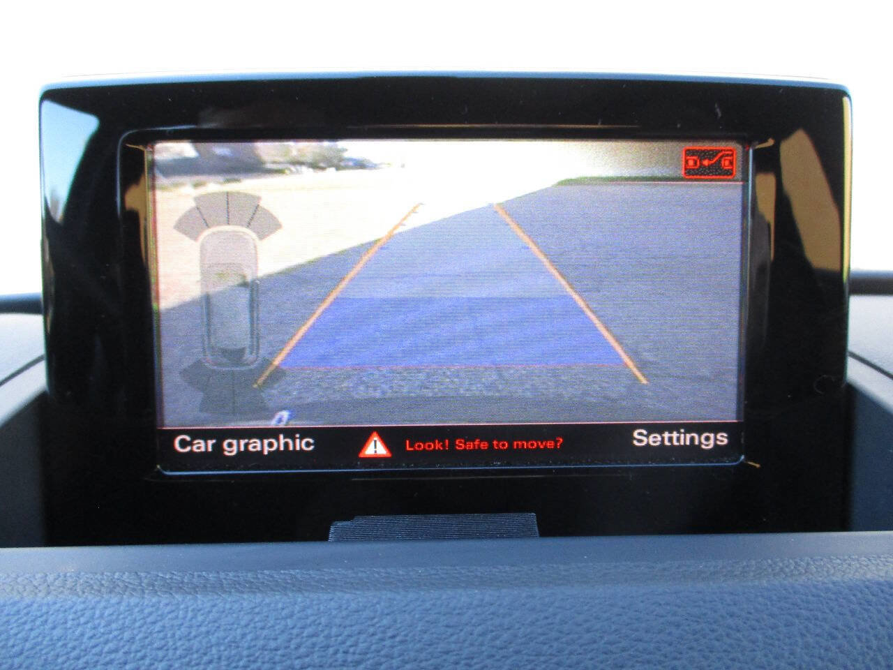 Used 2018 Audi Q3 2.0T Premium Plus w/ Premium Plus Package image 66