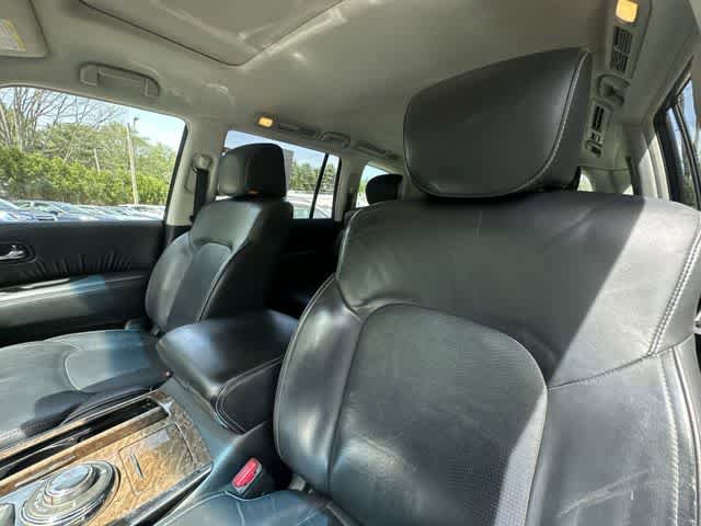 Used 2017 INFINITI QX80 4WD w/ Driver Assistance Package image 16