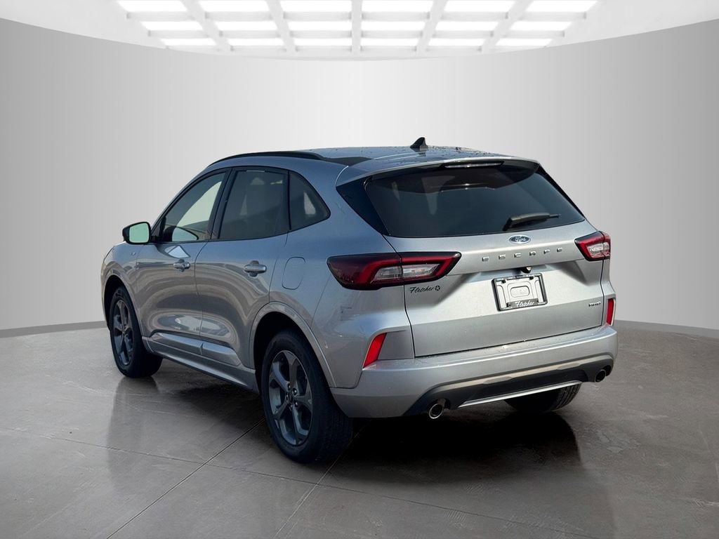 Used 2024 Ford Escape ST-Line image 5