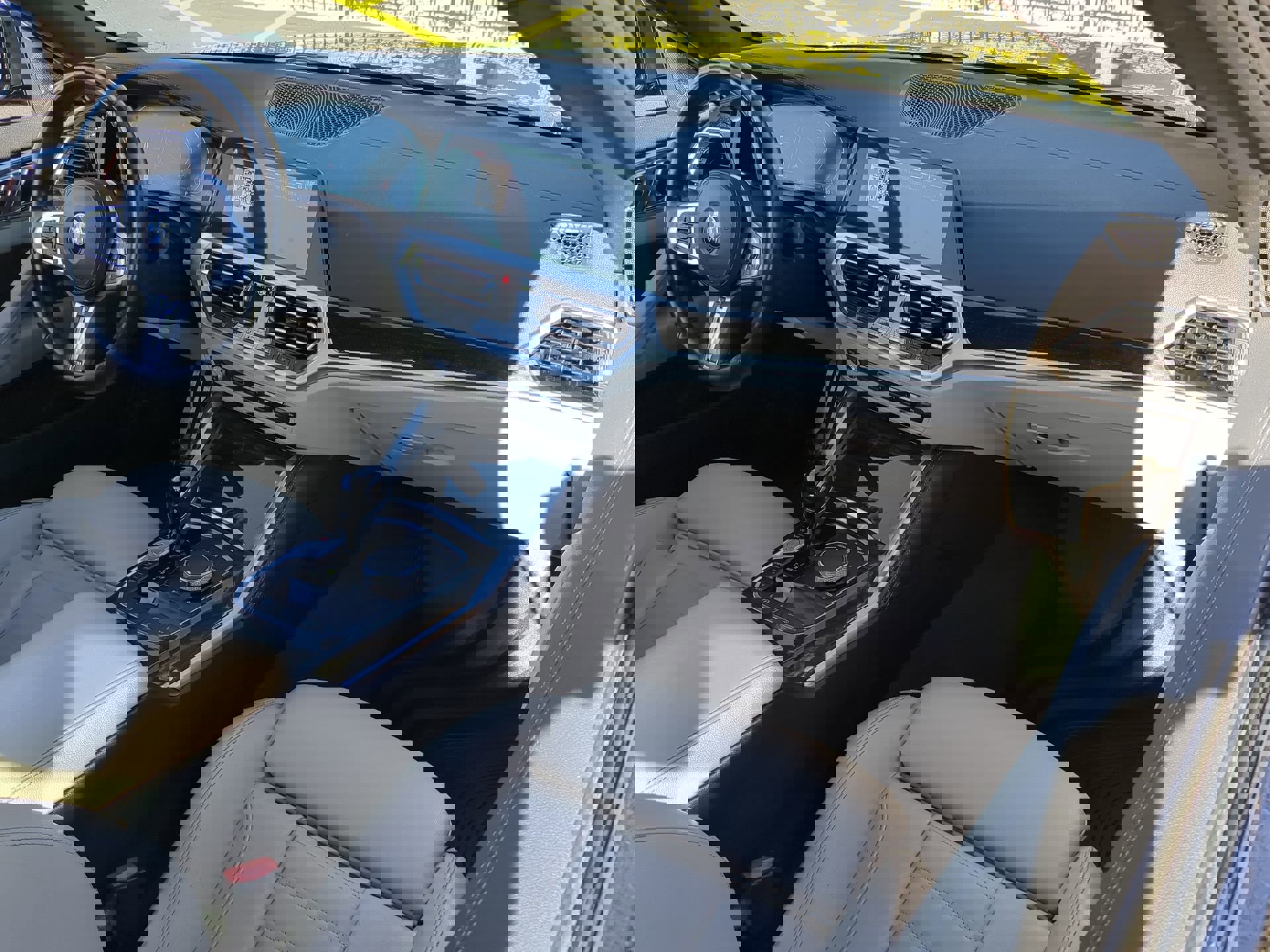 Used 2023 BMW 430i xDrive Convertible w/ M Sport Package image 13