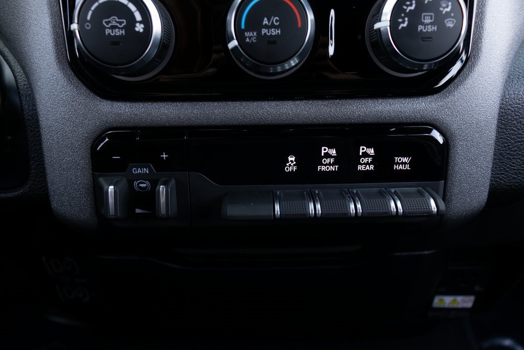 Used 2025 RAM 1500 Tradesman image 33