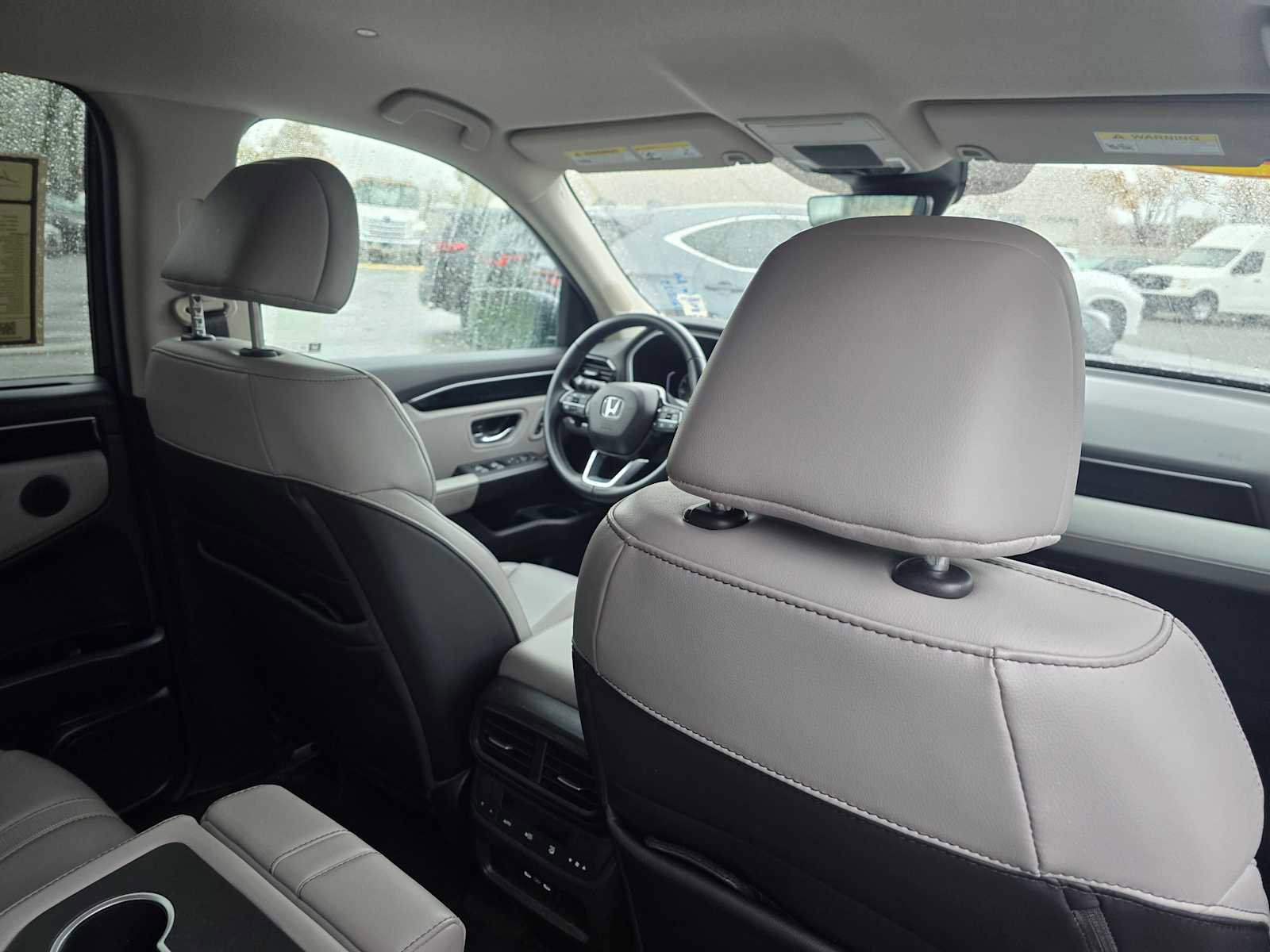 Used 2025 Honda Pilot EX-L image 15