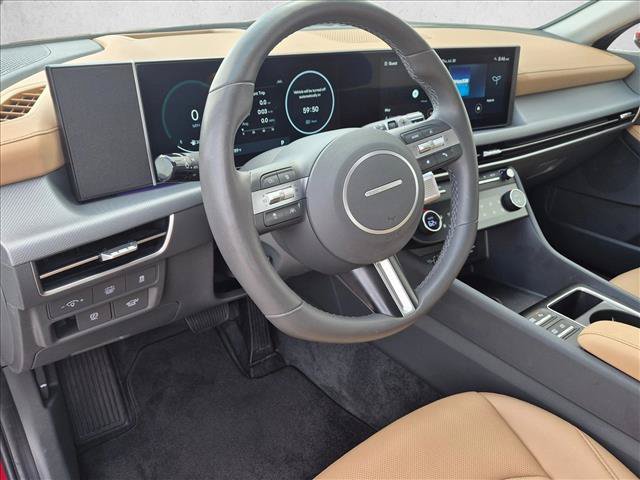 Used 2025 Hyundai Sonata Limited FWD image 10