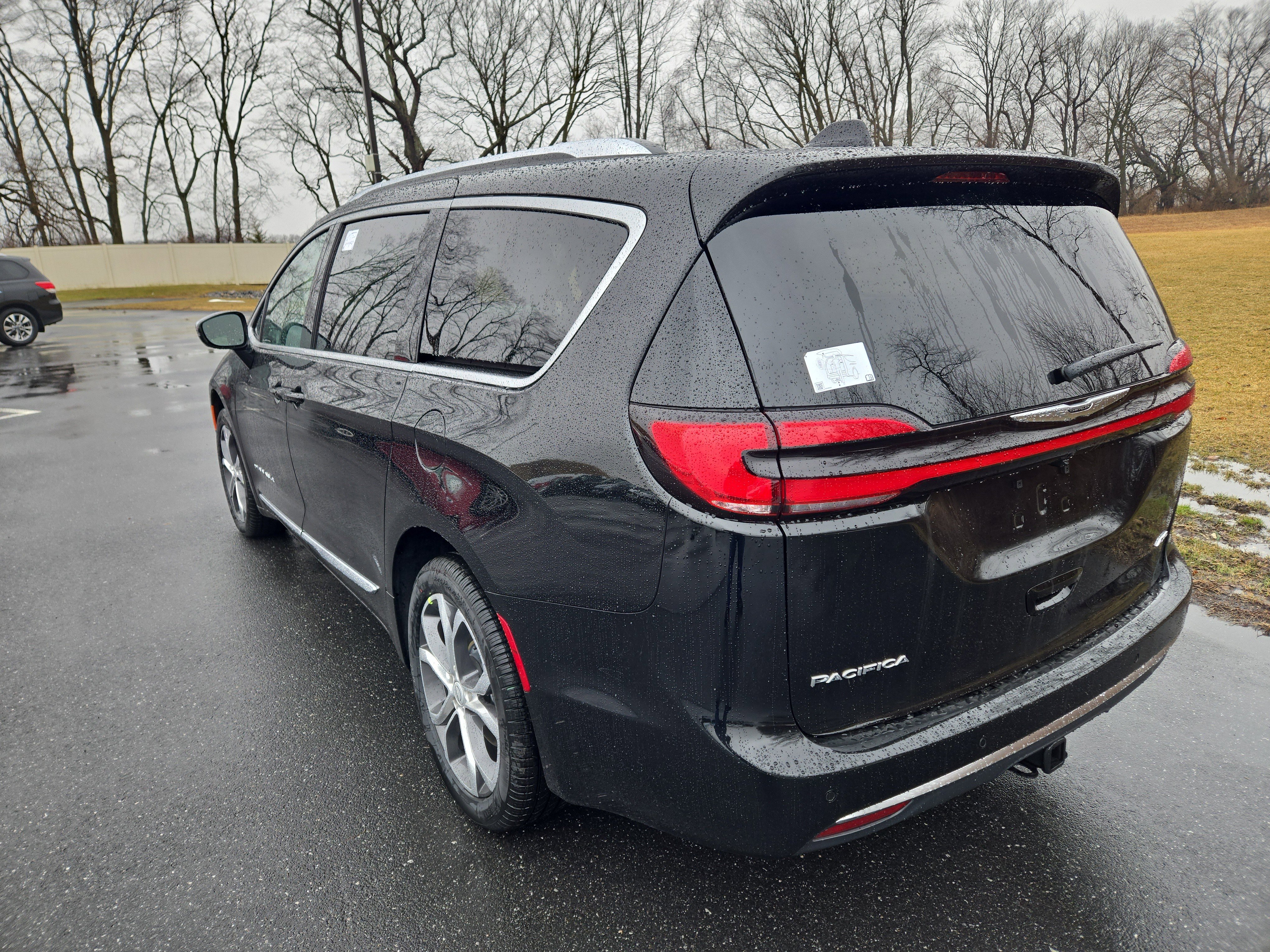 New 2026 Chrysler Pacifica Pinnacle AWD/4WD image 5