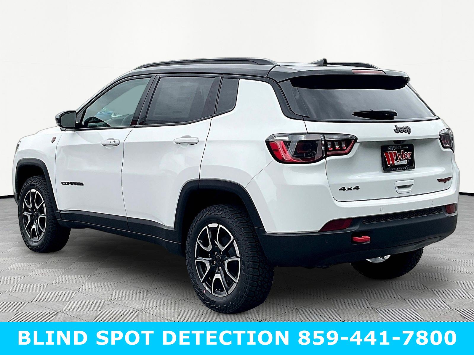 New 2026 Jeep Compass Trailhawk w/ Sun, Sound & Navigation Group AWD/4WD image 4