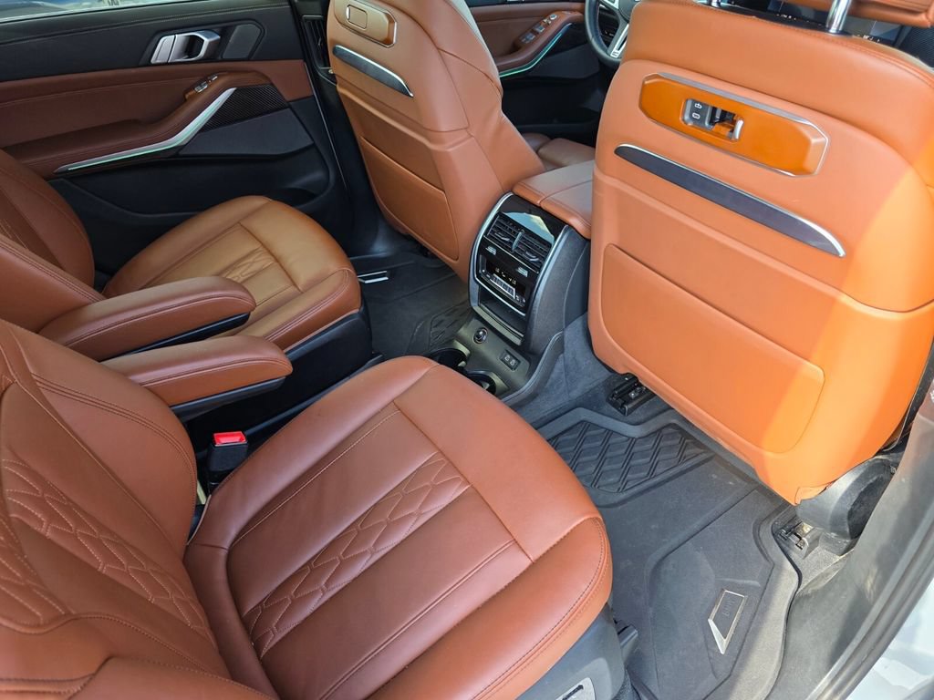 Certified 2025 BMW X7 M60i w/ Climate Comfort Package AWD/4WD image 30