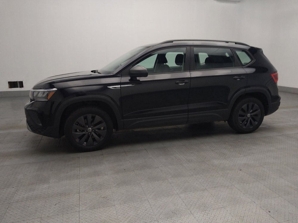 Used 2023 Volkswagen Taos S image 2