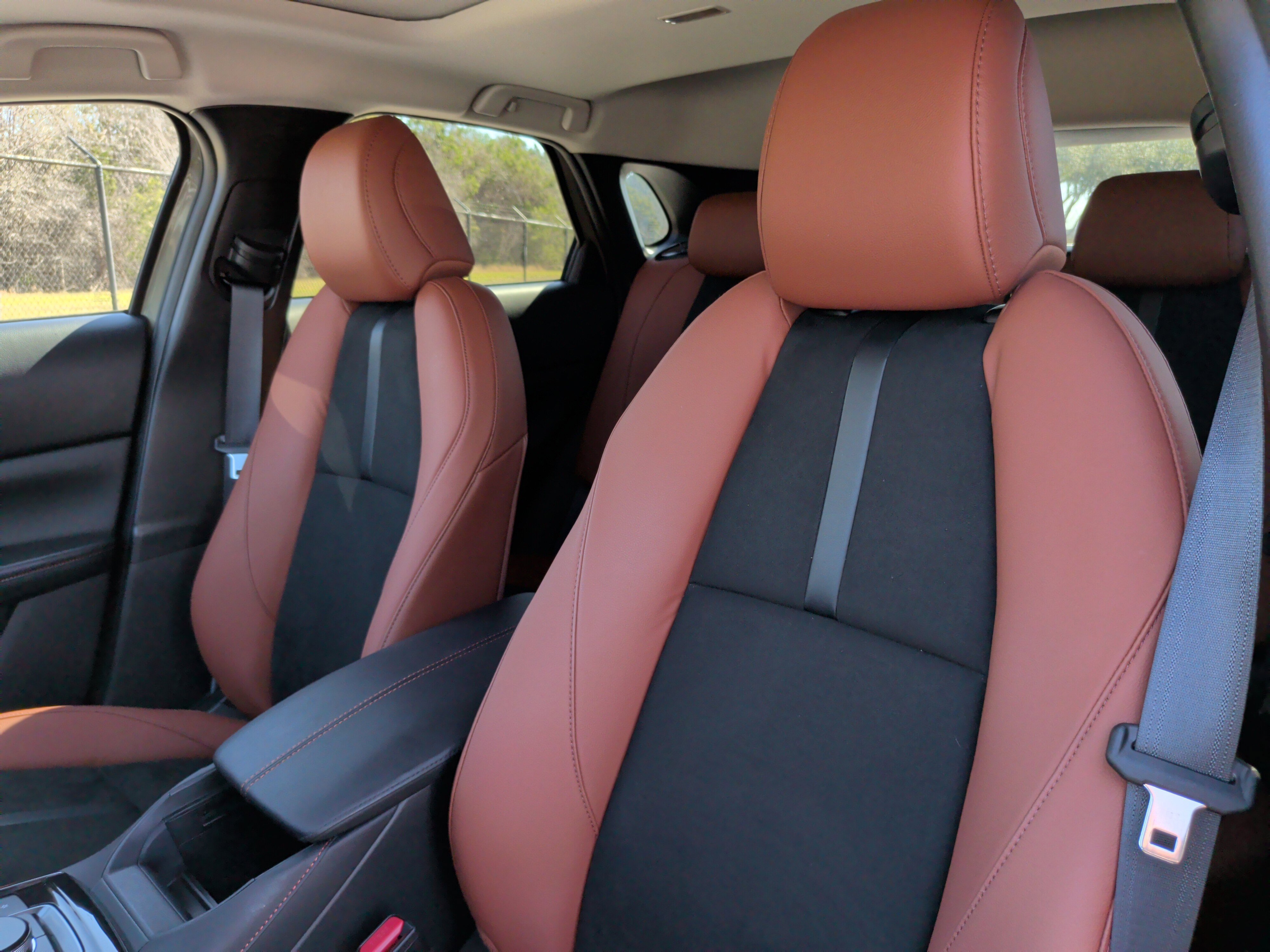 Used 2025 MAZDA CX-30 Carbon image 25