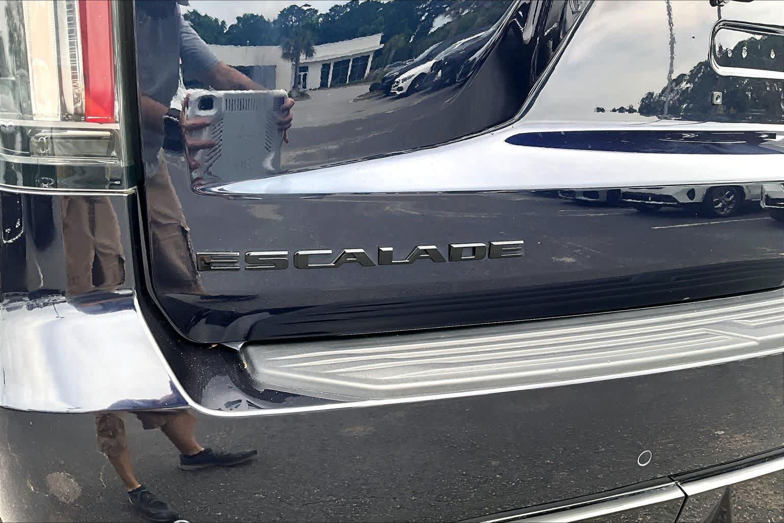 Used 2024 Cadillac Escalade Sport Platinum w/ LPO, ONYX Package AWD/4WD image 30