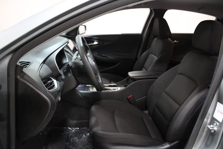 Used 2024 Chevrolet Malibu LT image 15