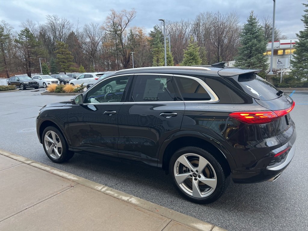 Certified 2025 Audi Q5 Premium Plus image 40