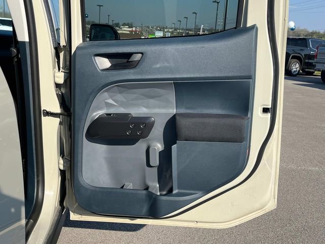 Used 2025 Ford Maverick XL w/ Equipment Group 102A image 21