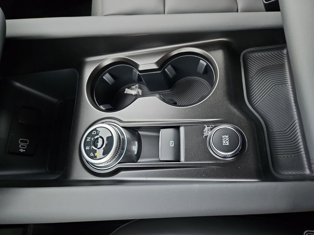 New 2026 Ford Explorer Active w/ Active Comfort Package image 28