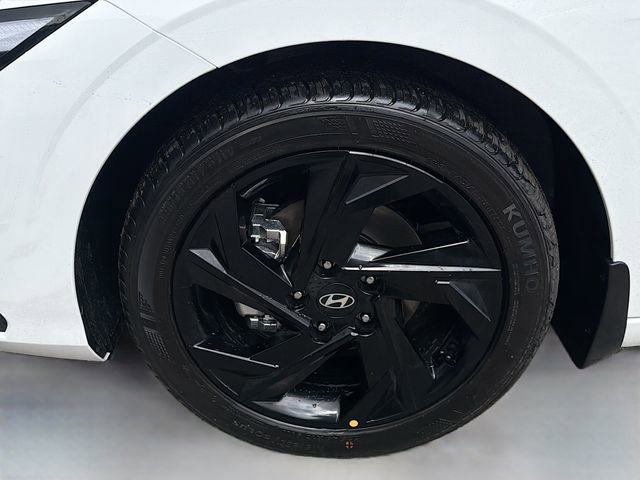 New 2026 Hyundai Elantra Sport FWD image 30