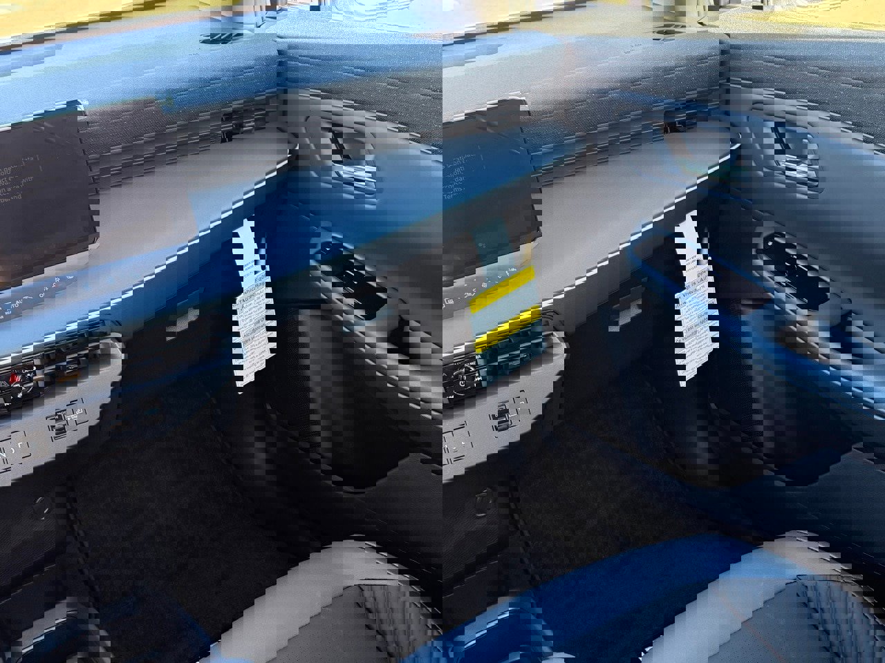 New 2026 Nissan Leaf Platinum+ w/ Cargo Package (Platinum+) image 11