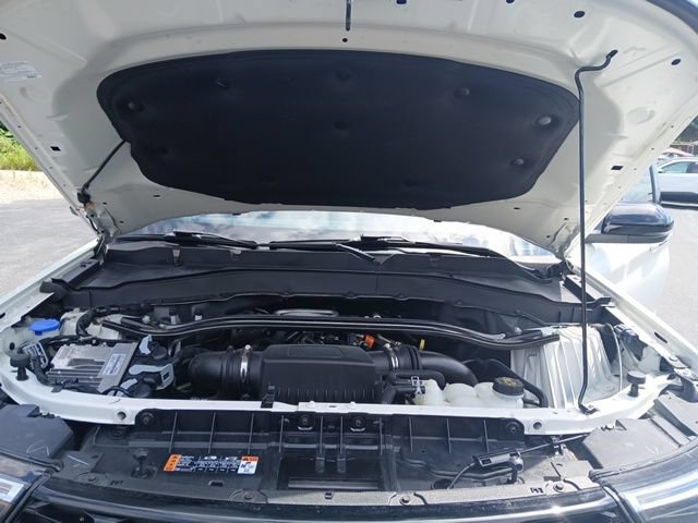 Used 2024 Ford Explorer ST w/ Equipment Group 401A AWD/4WD image 38