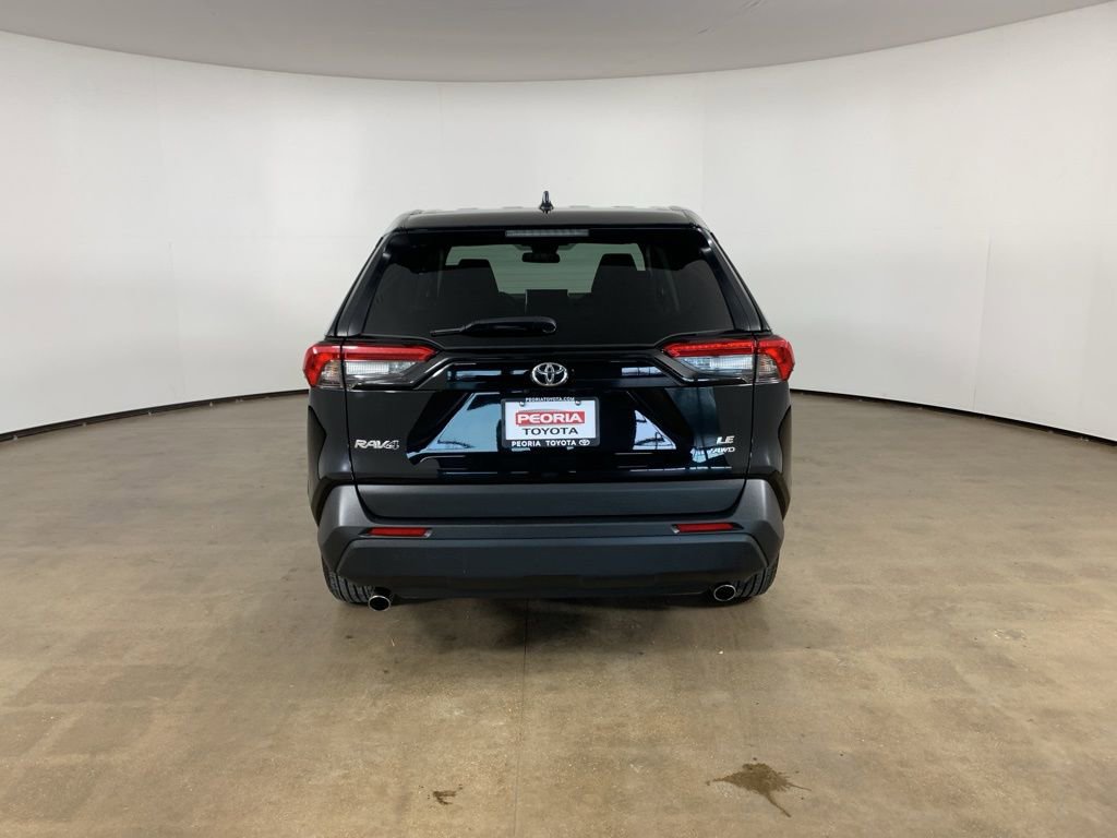 Used 2024 Toyota RAV4 LE image 10