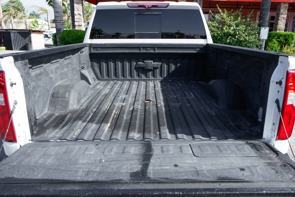 Used 2020 Chevrolet Silverado 3500 LTZ w/ LTZ Plus Package AWD/4WD image 8