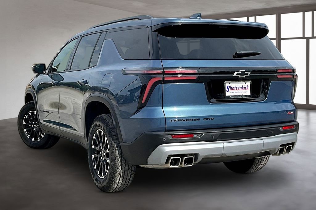 Used 2026 Chevrolet Traverse Z71 w/ Driver Confidence Package image 4