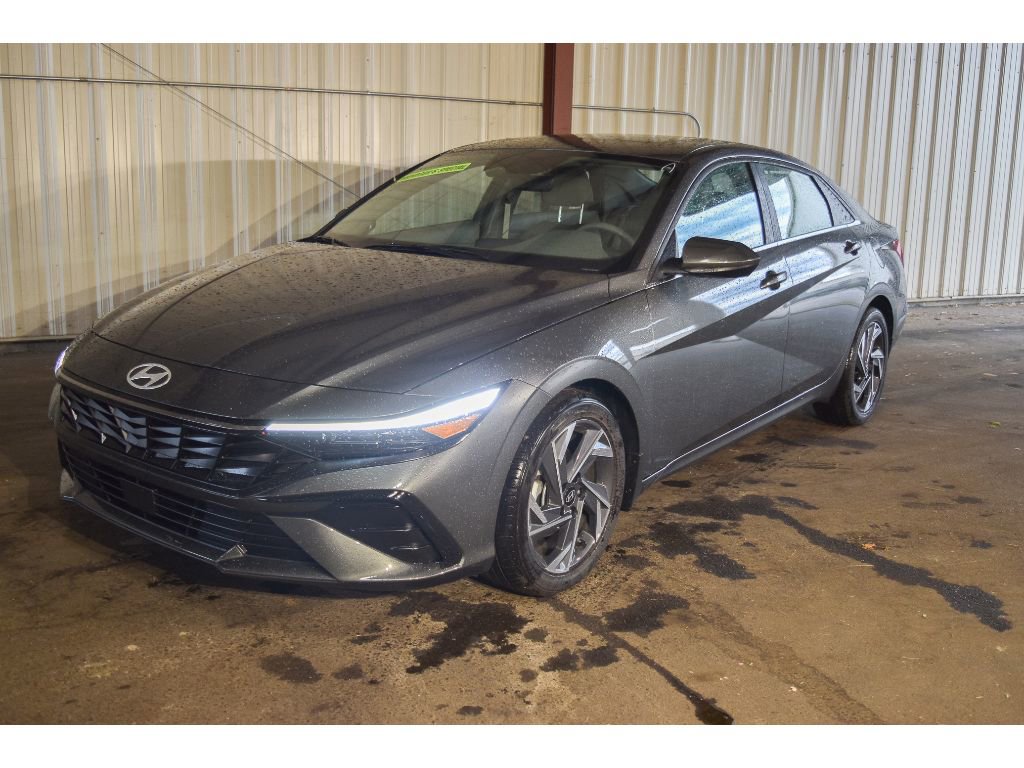 Certified 2024 Hyundai Elantra SEL w/ Convenience Package