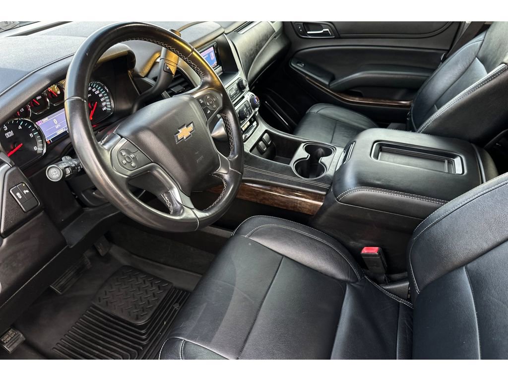 Used 2015 Chevrolet Suburban LS image 11