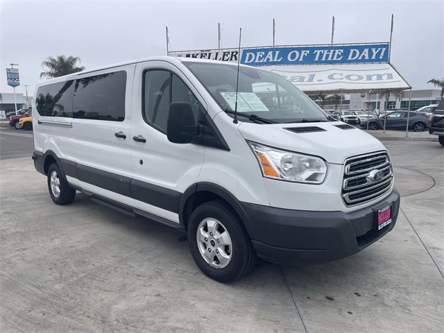 Used 2018 Ford Transit 350 XLT image 2