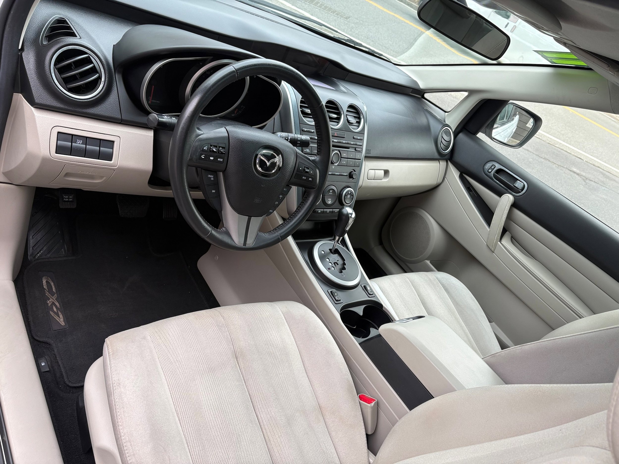Used 2011 MAZDA CX-7 i Sport w/ Convenience Pkg FWD image 11