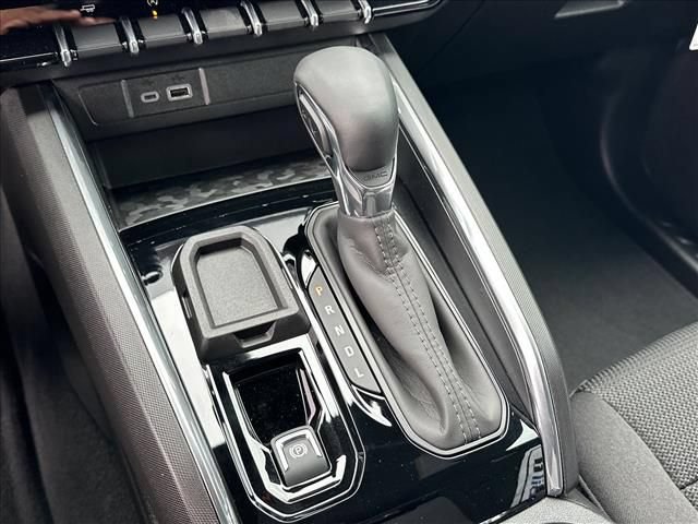 New 2026 GMC Canyon Elevation RWD image 32