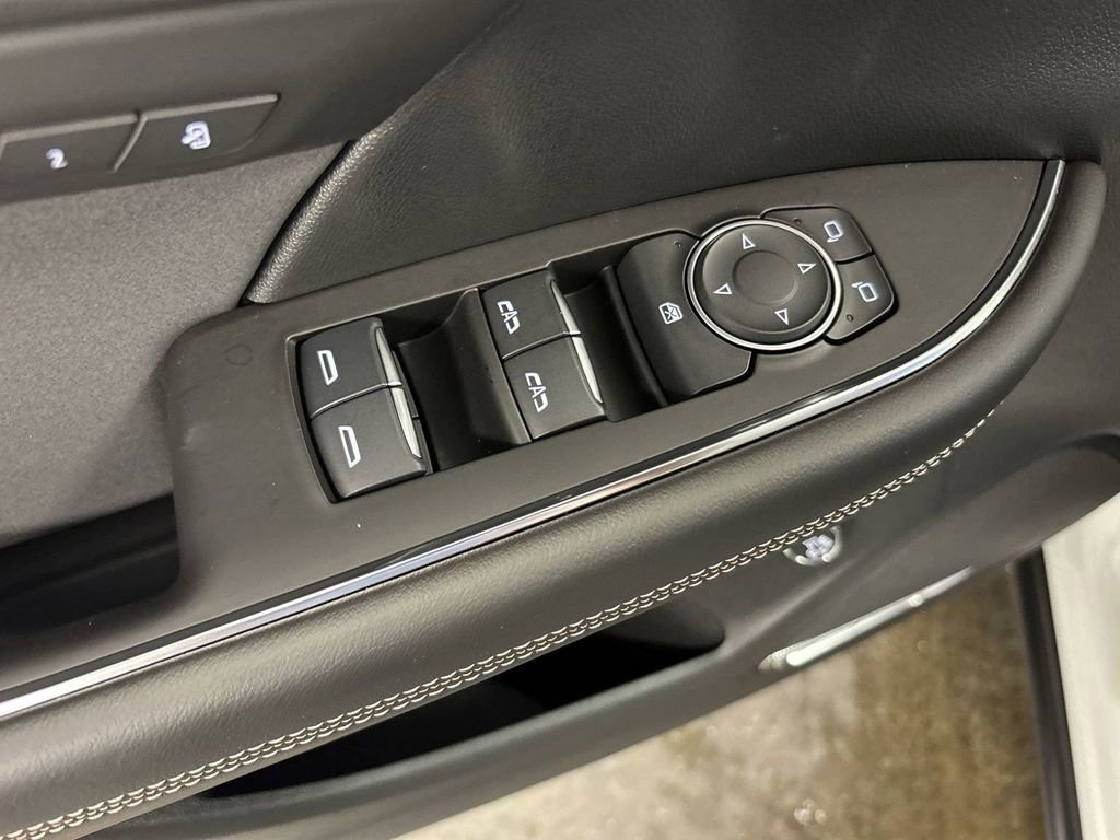 New 2025 Buick Envision Sport Touring image 28