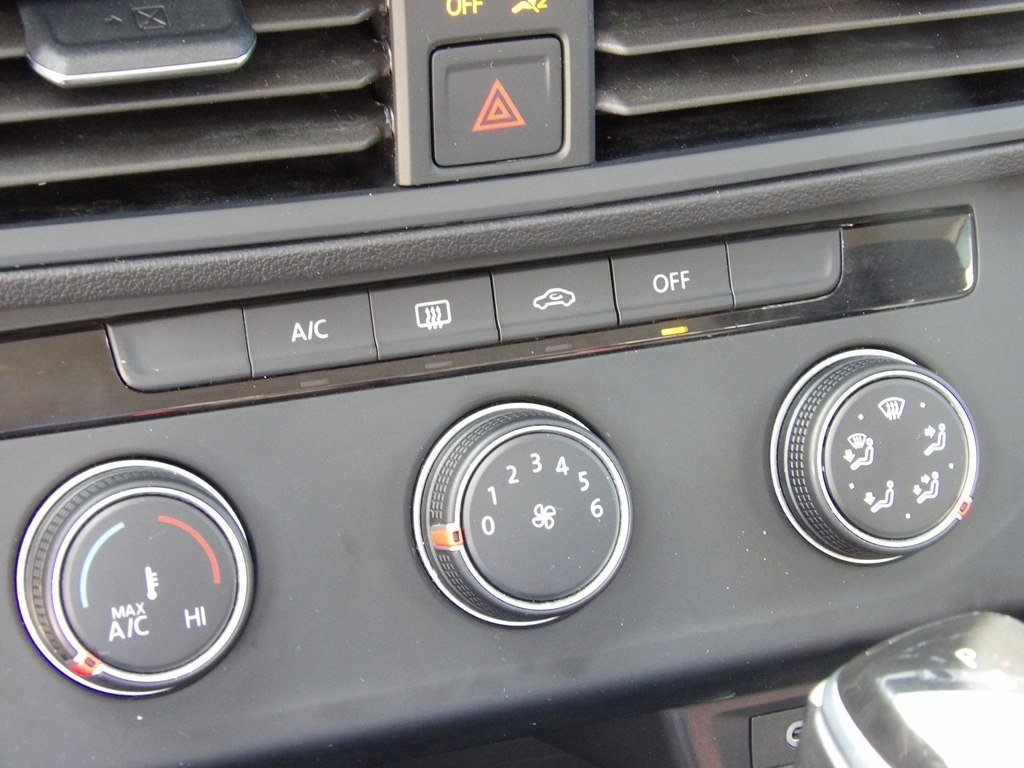 Used 2024 Volkswagen Jetta S image 21