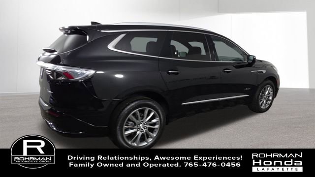 Used 2024 Buick Enclave Avenir w/ Avenir Technology Package image 9