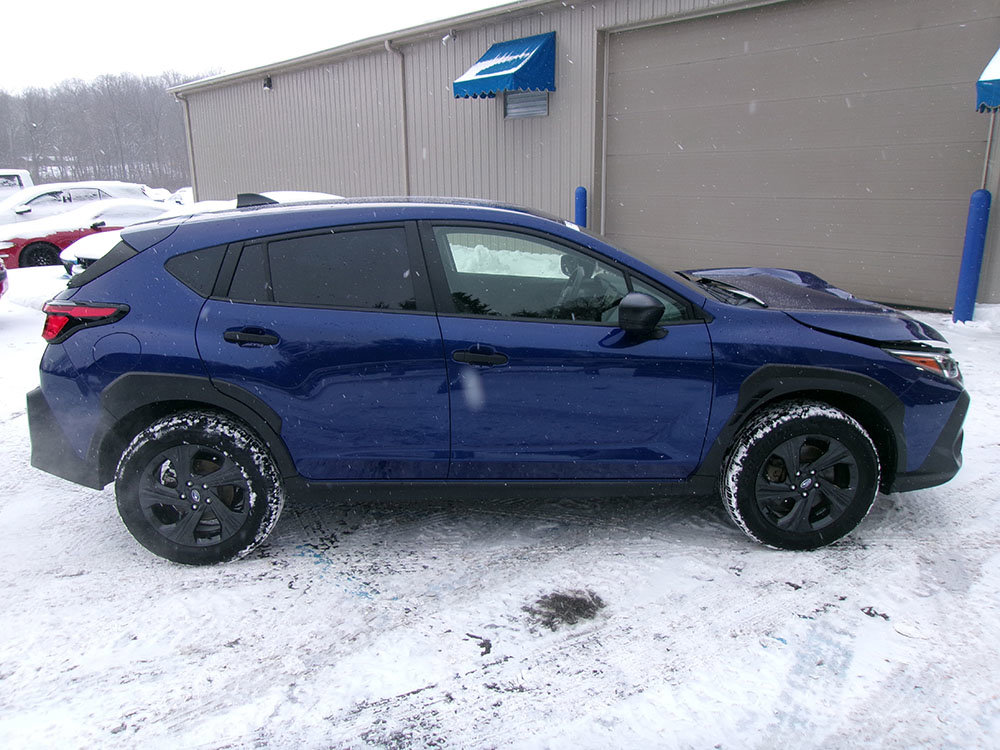 Used 2024 Subaru Crosstrek 2.0i AWD/4WD image 8