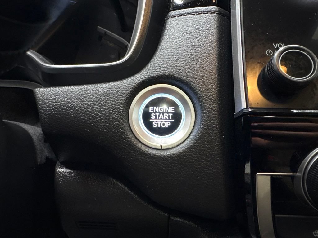 Used 2018 Honda CR-V Touring image 19