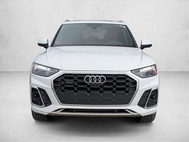 Used 2023 Audi Q5 2.0T Premium Plus w/ Premium Plus Package image 2