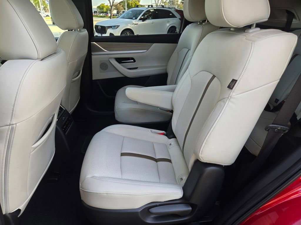 Certified 2025 MAZDA CX-90 3.3 Turbo w/ Premium Plus Pkg AWD/4WD image 12