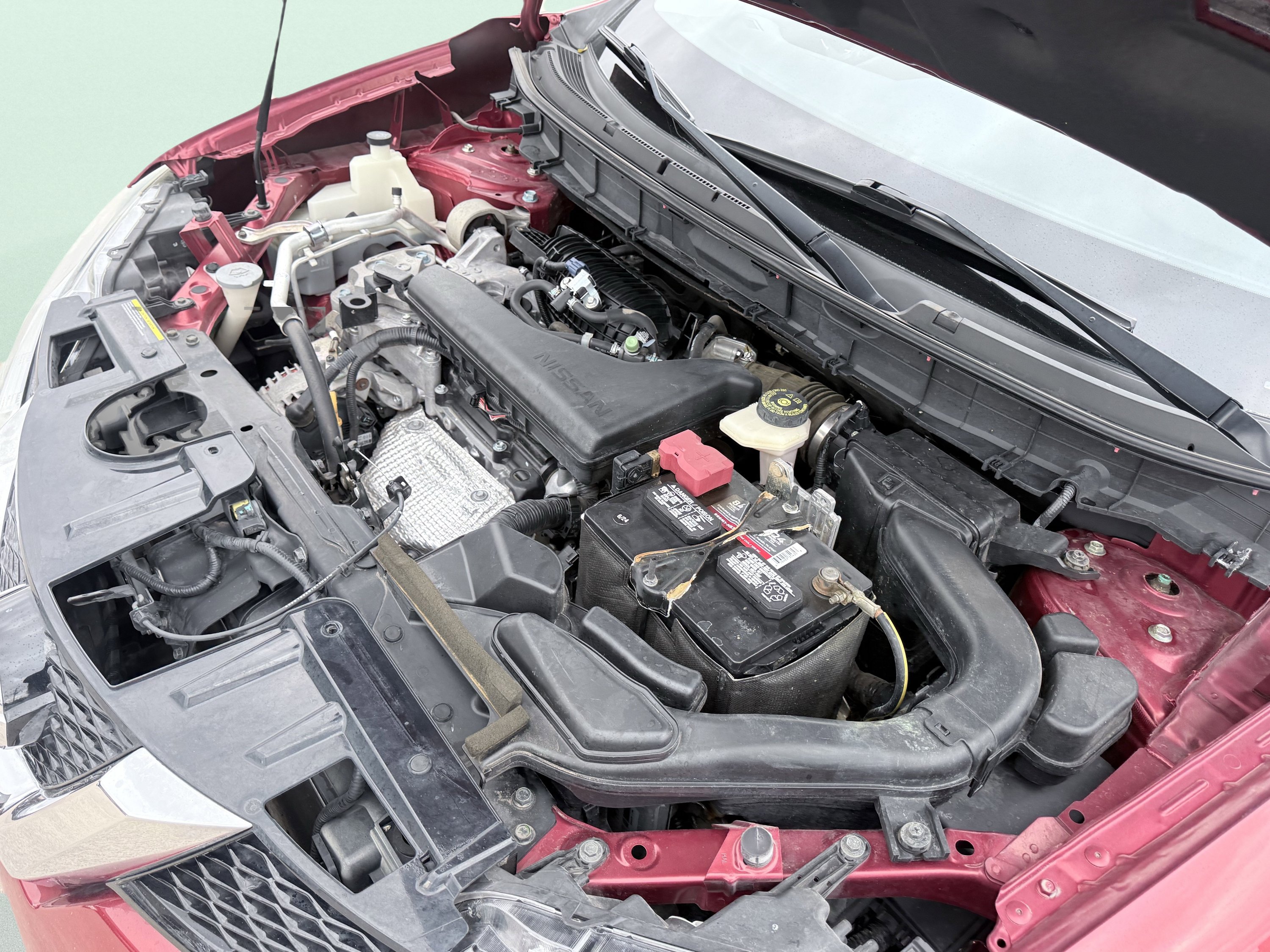 Used 2015 Nissan Rogue S FWD image 16