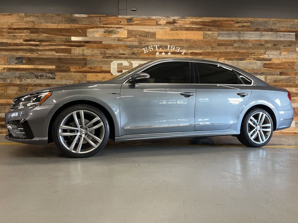 Used 2017 Volkswagen Passat 1.8T R-Line image 72