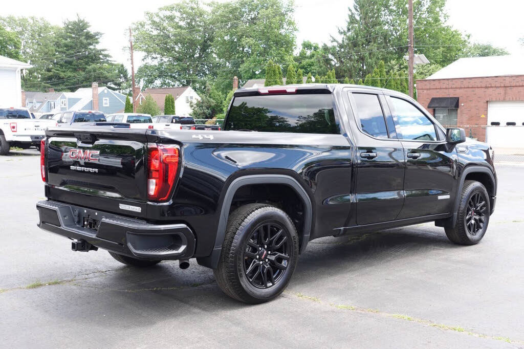 Used 2023 GMC Sierra 1500 Elevation AWD/4WD image 4