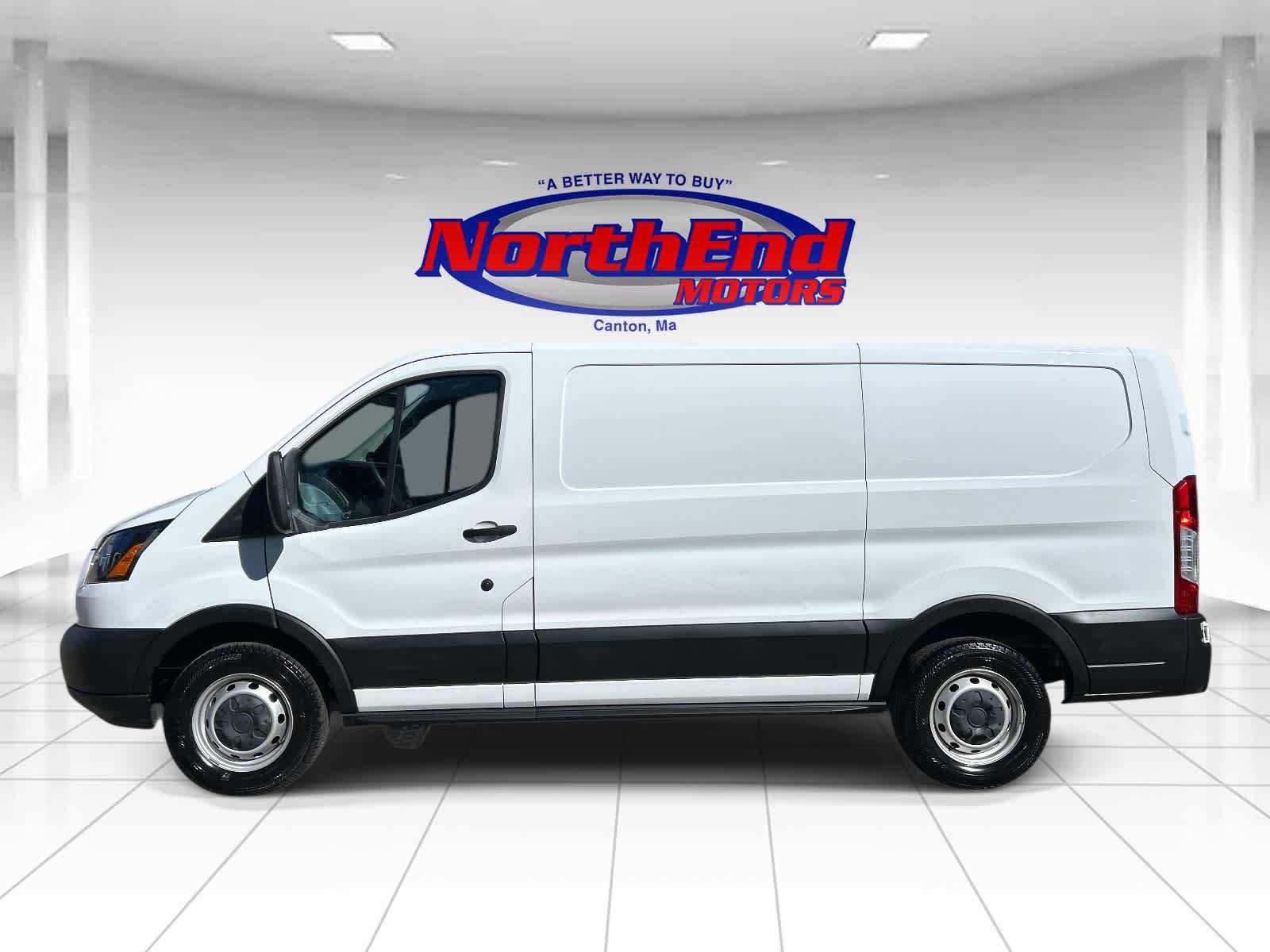 Used 2019 Ford Transit 150 130 Low Roof RWD image 6
