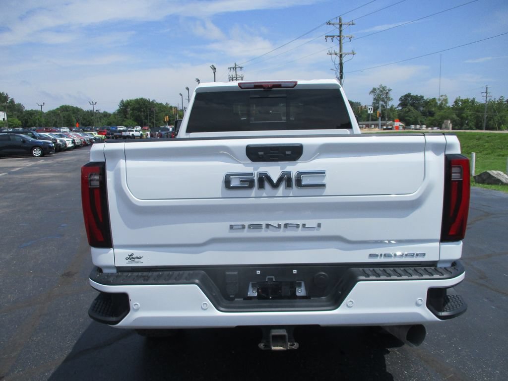 Certified 2025 GMC Sierra 3500 Denali Ultimate AWD/4WD image 7