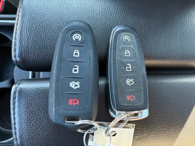 Used 2015 Lincoln MKS AWD w/ Equipment Group 101A image 20