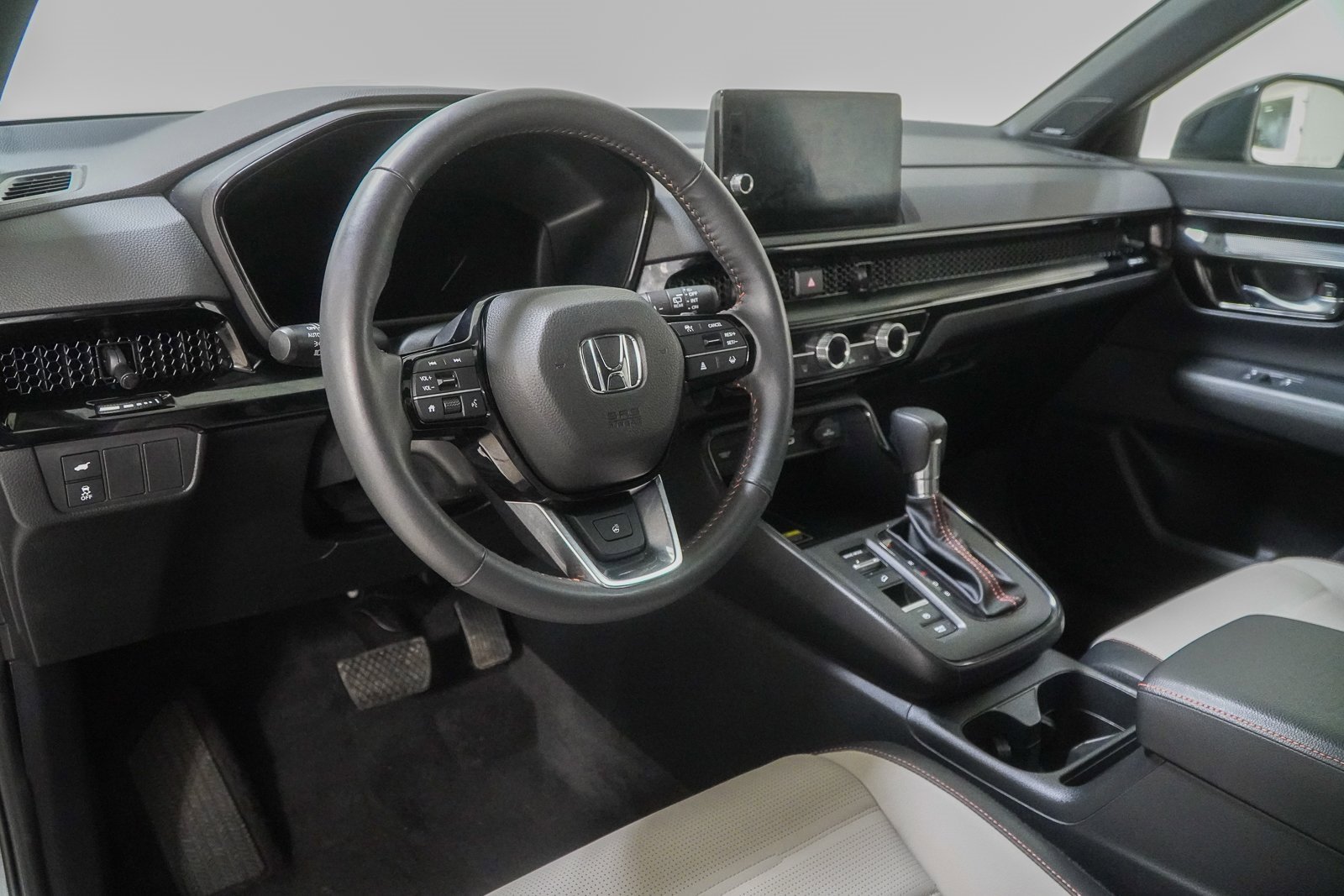 Used 2023 Honda CR-V Sport Touring image 19