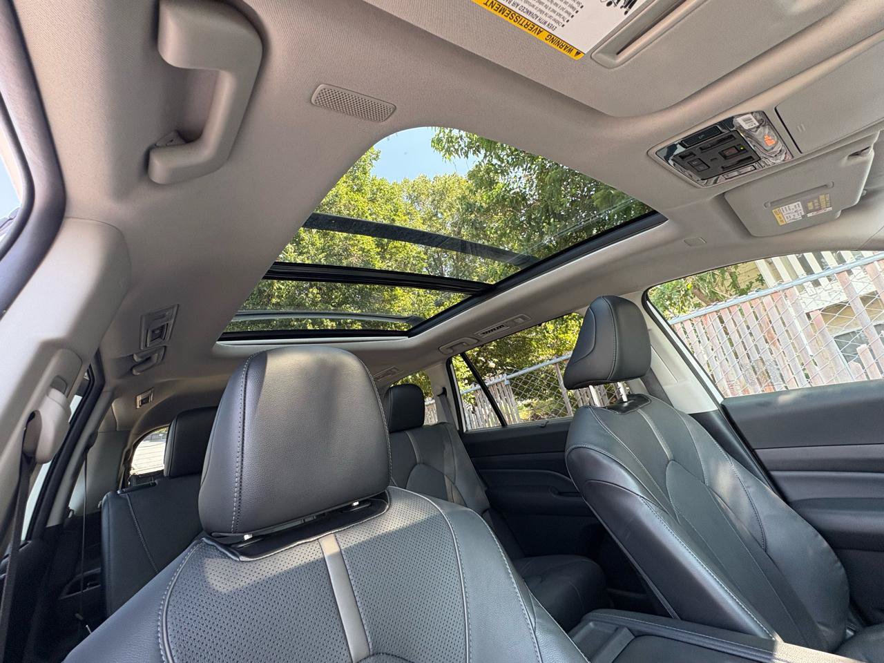 Used 2024 Toyota Grand Highlander AWD image 6