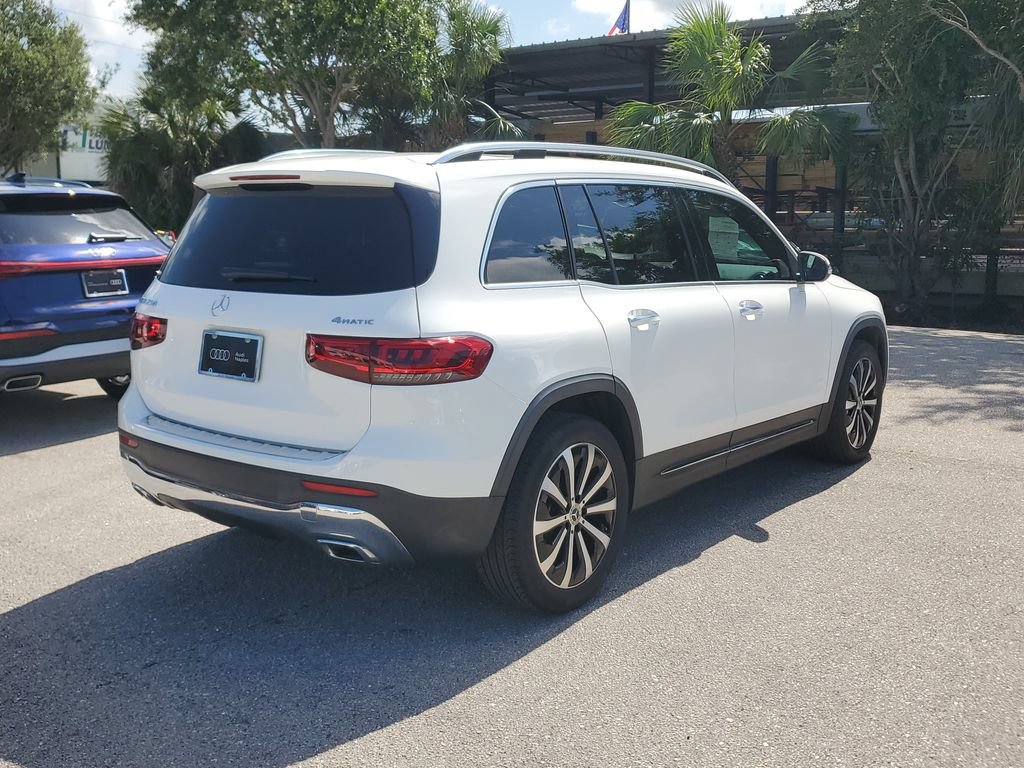 Used 2021 Mercedes-Benz GLB 250 4MATIC image 4